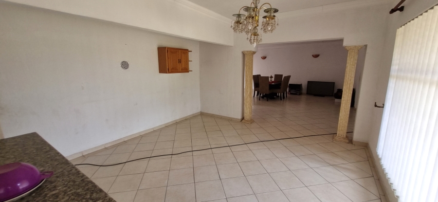 To Let 4 Bedroom Property for Rent in Elandsrand North West